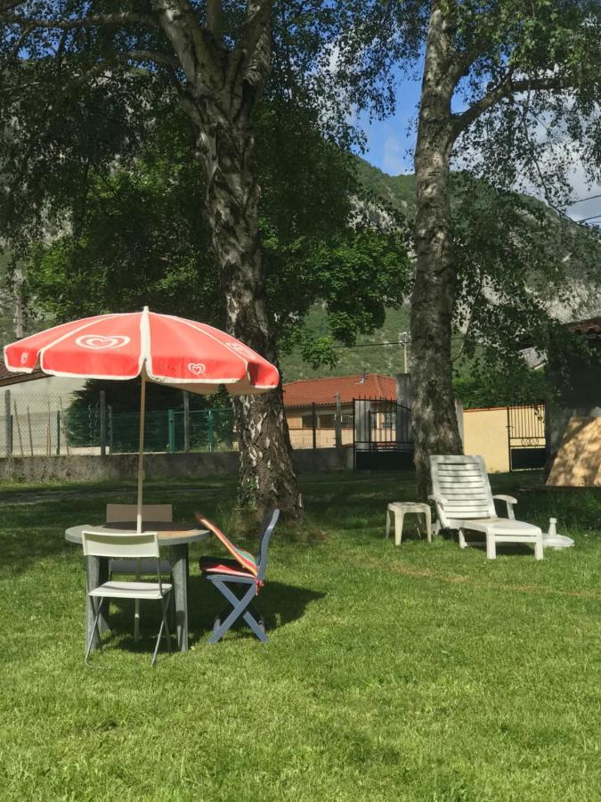 Appartement A Tarascon Sur Ariege Le Sabart Exterior foto